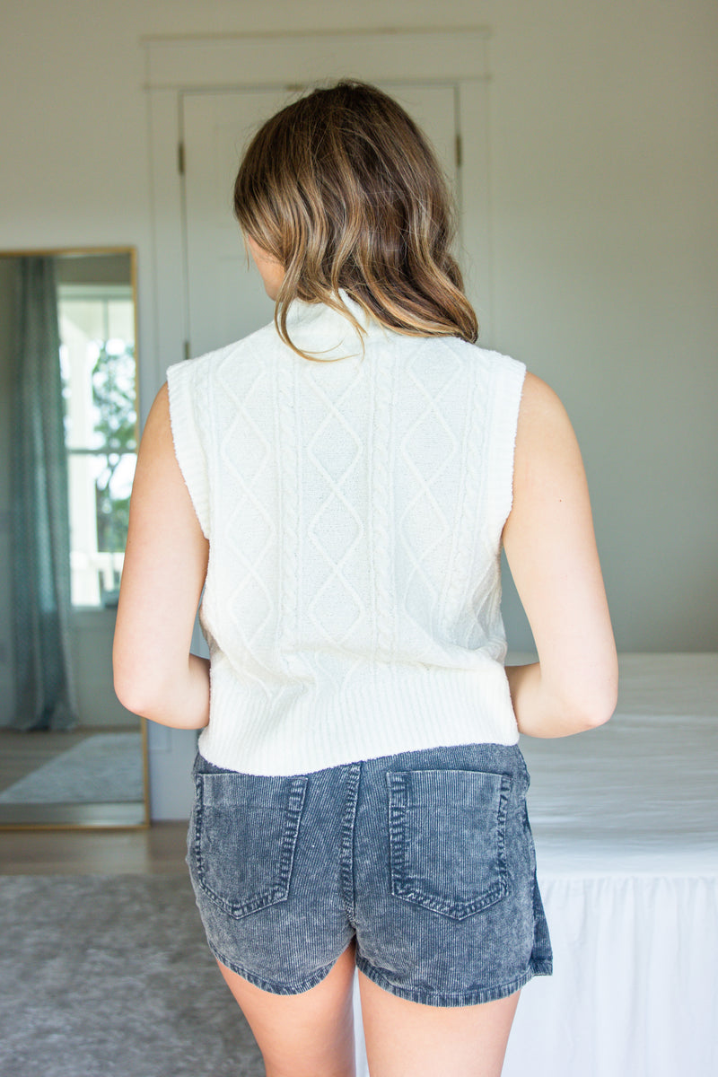 Cable Sweater Sleeveless Top